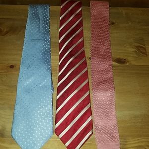 Bundle of 3 neck ties.